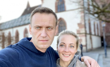 Yulia me video prekëse i jep lamtumirën e fundit bashkëshortit, Alexeit Navalnyt: Do të dua përgjithmonë