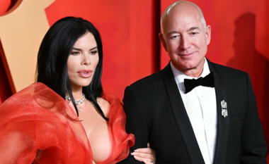Njeriu më i pasur në botë dhe e fejuara e tij tërhoqën vëmendjen në festën e Oscars