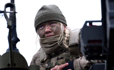 Danimarka fton gratë e vendit për të kryer shërbimin ushtarak në përpjekje për të shmangur luftën me Rusinë