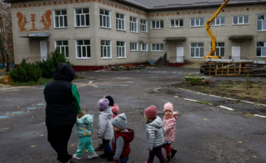 Shkupi shqyrton propozimin për rehabilitimin e fëmijëve dhe ushtarëve ukrainas