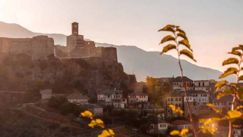 “Financial Times” rekomandon disa qytete historike shqiptare që duhen vizituar