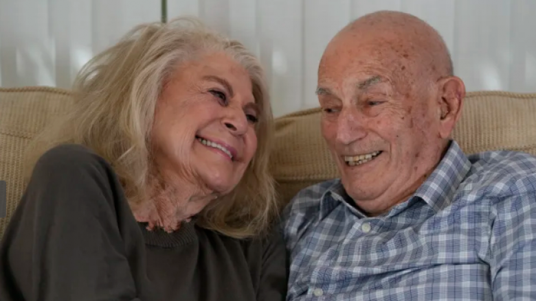 80 vjet pas ditës D – Veterani i Luftës së Dytë Botërore po martohet pranë plazheve ku zbarkuan trupat amerikane