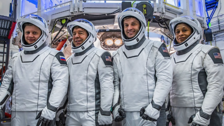 SpaceX dhe NASA kanë nisur me sukses misionin Crew-8 drejt Stacionit Ndërkombëtar Hapësinor
