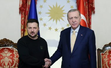Zelensky, Erdoganit: Si mund të ftohen njerëzit që bllokojnë, shkatërrojnë dhe vrasin gjithçka