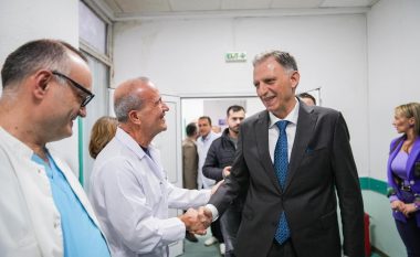 Demiri: Spitali i Gostivarit po forcohet me rikonstruime, pajisje të reja dhe kapital njerëzor