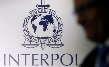 Po kërkoheshin nga Interpoli – policia në Ferizaj sekuestron katër vetura me targa franceze