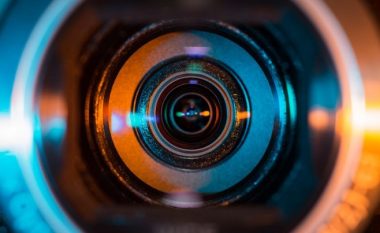 Kamera më e shpejtë në botë mund të regjistrojë 156.3 trilion korniza në sekondë