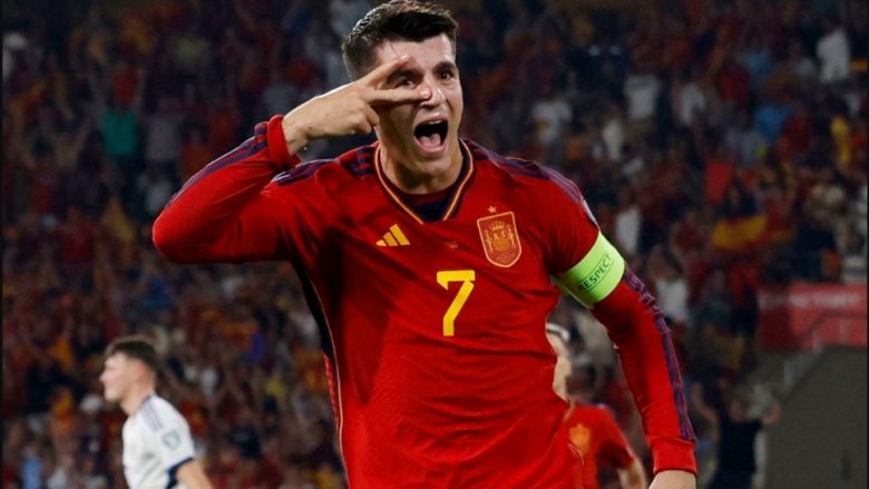 “Ai është shoku më i mirë në skuadër” – askush te Spanja nuk i kupton fishkëllimat në drejtim të Alvaro Moratas