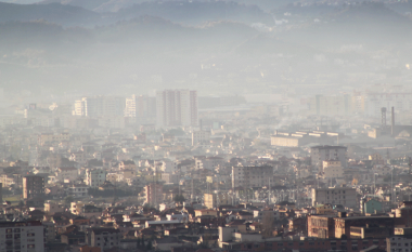 Shqipëria renditet vendi i shtatë më i ndotur në Evropë, normat trefish mbi kufirin e OBSH-së