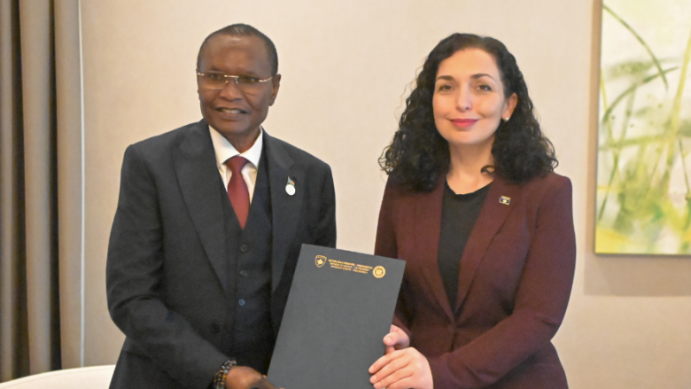 Osmani takohet me kryediplomatin sudanez: Kosova e përkushtuar të ndërtojë partneritete të reja
