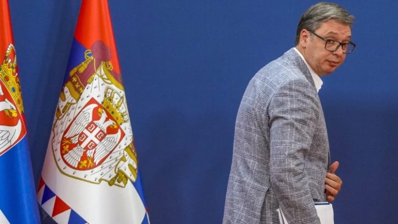 Vuçiq e ‘pranon’ se ka pasur vjedhje, Beogradi shkon në zgjedhje të reja
