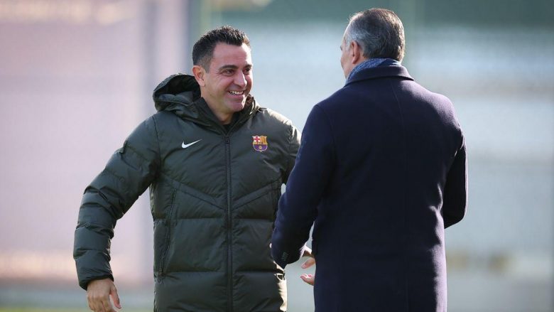Xavi ka derën e hapur për të vazhduar edhe në sezonin e ardhshëm si trajner i Barcelonës