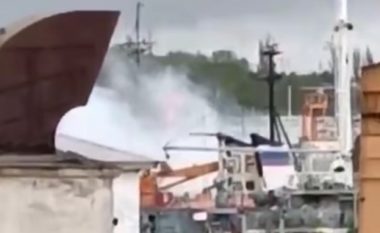 Sulm me raketa në Krime, goditet një anije