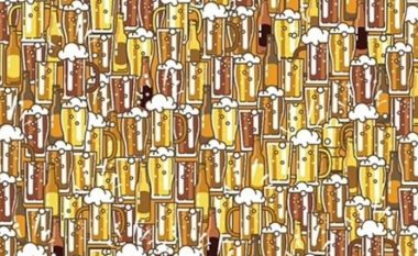 A mund ta gjeni brenda 30 sekondave trofeun e fshehur në mesin e qindra shisheve dhe gotave me birrë?