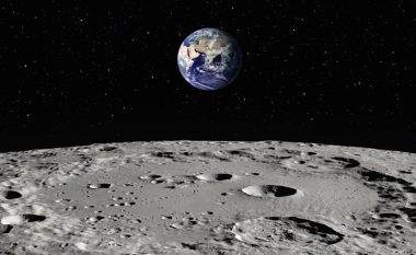 Shtëpia e Bardhë udhëzon NASA-n të krijojë standarde kohore për Hënën