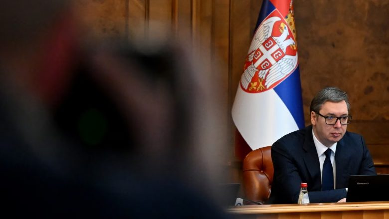 Vuçiq kërkon formimin e një ekipi që do të luftojë kundër anëtarësimit të Kosovës në Këshillin e Evropës