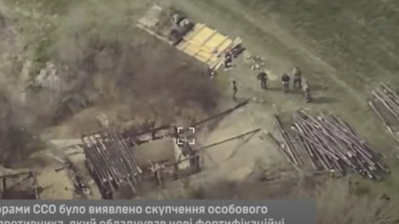Kishin dalë në terren për të ndërtuar istikame të reja – ukrainasit godasin me HIMARS ushtarët rusë