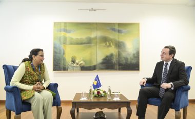 Kurti takoi zv.presidenten e Vital Voices: Angazhimi politik i grave, i domosdoshëm për reforma të suksesshme në Kosovë