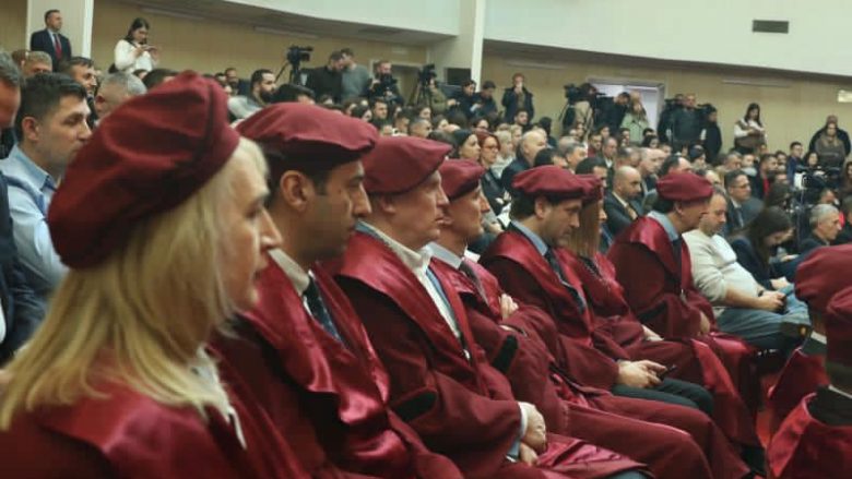 Zgjidhen dekanët e rinj në 14 fakultete të Universitetit të Prishtinës