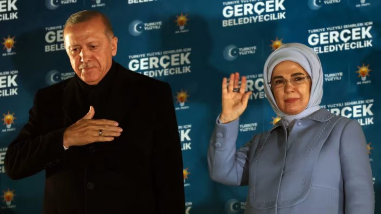 Përmbysja në zgjedhje tregon se Erdoğani është më i prekshëm sesa mendon