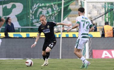 Florent Hadërgjonaj shënon gol në stilin e sulmuesit ndaj Konyaspor