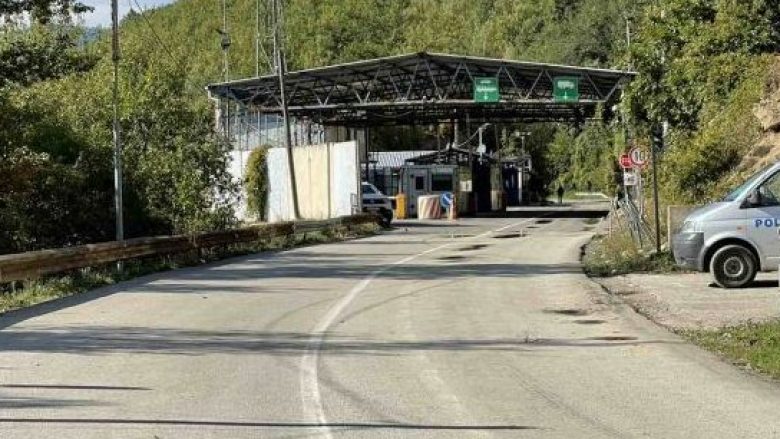 Arrestohet një serb në Bërnjak, kishte vendosur 50 euro në mesin e dokumenteve gjatë kontrollit në pikën kufitare