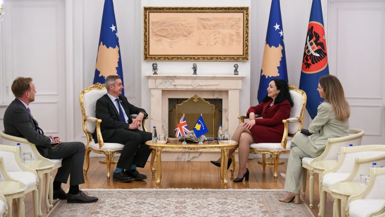 Osmani takohet me ambasadorin britanik, flasin për anëtarësimin e Kosovës në KiE
