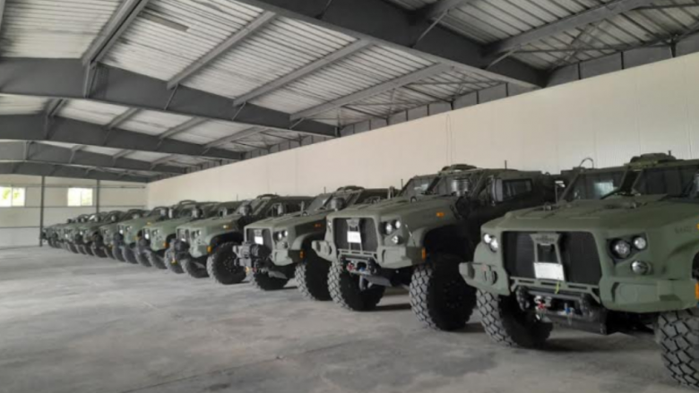 Norvegjia i dhuron ushtrisë së Maqedonisë së Veriut 76 automjete