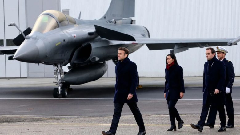 Franca bllokon shitjen e avionëve luftarakë Rafale në Serbi, Kosova një ndër arsyet
