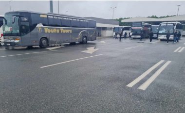 Pas votimit pro Kosovës në Asamblenë Parlamentare, Haxhiu: Serbia po i mban të bllokuar disa autobusë të Kosovës
