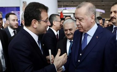 Prejardhje nga i njëjti rajon, karriera ‘të ngjashme’ politike, të dy ishin futbollistë – kush është Ekrem Imamoglu, njeriu që ‘po ndjek gjurmët e Erdoganit’