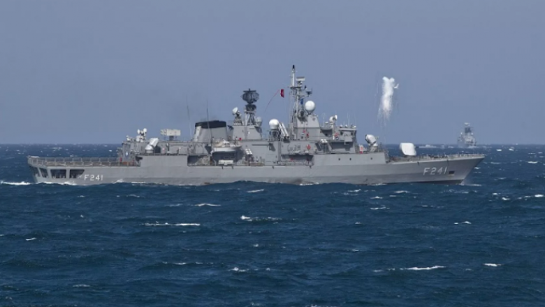 Anija e BE-së shkatërron dronin e rebelëve Houthi në Detin e Kuq