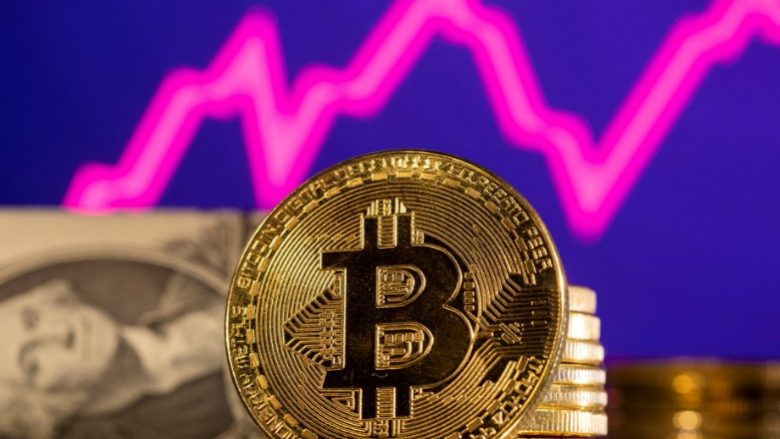 A do të ndikojë procesi i “përgjysmimit” në çmimin e Bitcoin?