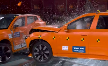 Volvo “përplas” veturën më të madhe të saj me atë më të voglën
