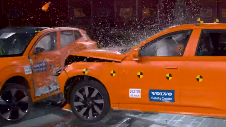 Volvo “përplas” veturën më të madhe të saj me atë më të voglën