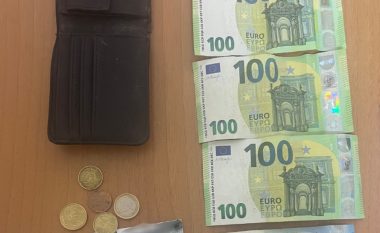 Gjen kuletën me 320 euro, qytetari nga Ferizaj e dorëzon në polici