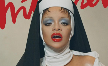 Shfaqet si murgeshë dhe me gjoksin e zbuluar në kopertinën e 'Interview' - fansat acarohen nga kjo paraqitje e Rihannas