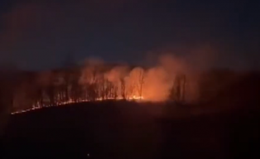 Zjarr në një mal të Gërlicës në Kaçanik, intervenojnë zjarrfikësit