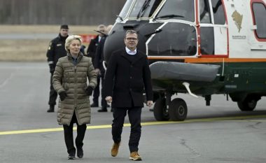 “Ne të gjithë e dimë se si Putini…”: von der Leyen viziton kufirin Finlandë-Rusi për të vlerësuar situatën e sigurisë