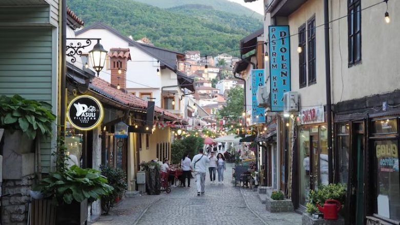 Eksplorimi i bukurive në “dy magjitë” e Kosovës – National Geographic vjen me një supershkrim për Pejën dhe Prizrenin