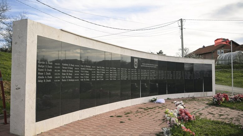 Masakra në Kralan të Gjakovës, Kurti: Përgjegjësia dhe e vërteta ndodhet në arkivat e Beogradit zyrtar
