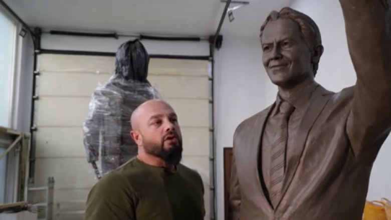 Statuja e re e Tony Blair së shpejti në Ferizaj, merr jehonë edhe në mediat botërore