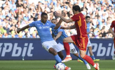 Napoli dhe Roma ndajnë pikët, garë e ashpër për një vend në Champions