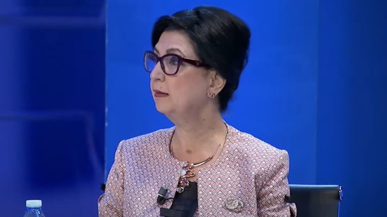 Manxhuka-Kerliu për rastin e ngacmimit seksual të profesorit Xhevat Krasniqi: Unë e informova Rektorin dhe Dekanin e Fakultetit të Edukimit