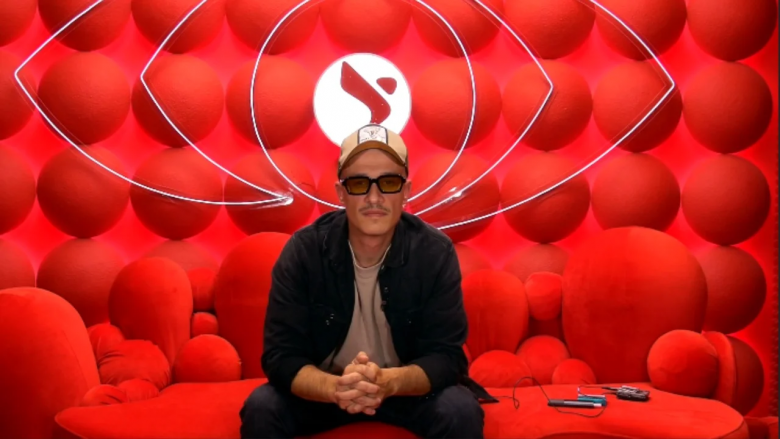 “A mund të dal nga dera e kuqe”, Jetmiri kërkon të largohet nga shtëpia e Big Brother VIP Albania 3