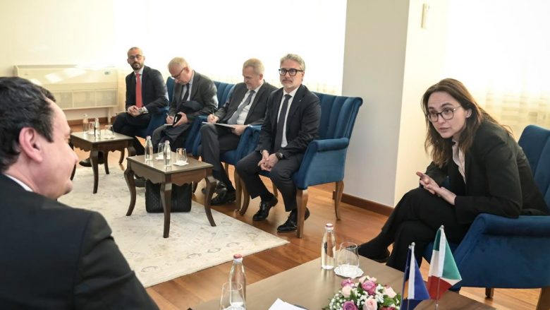 Kurti takon parlamentarët italianë, kërkon mbështetjen për anëtarësimin e Kosovës në KiE
