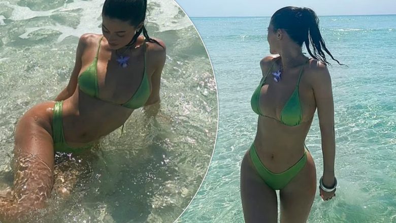 Kylie Jenner shfaqet tejet atraktive me bikini jeshile, gjatë pushimeve me motrat e saj