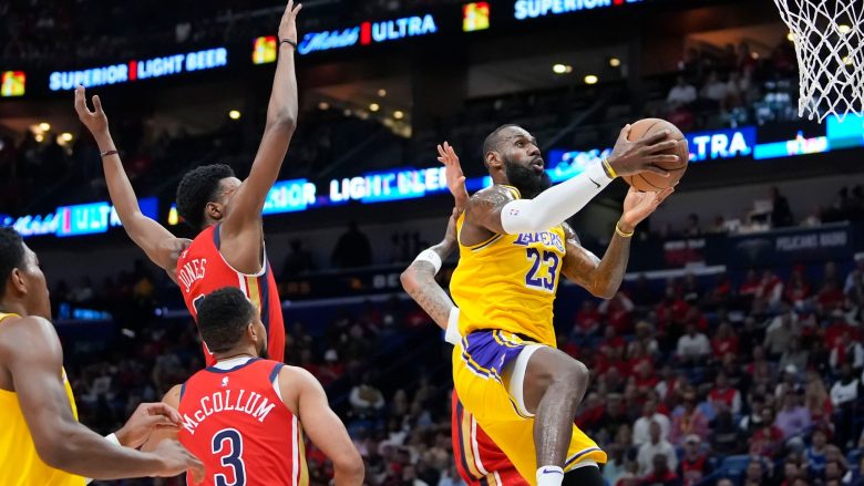 Lakers marrin fitore të madhe dhe futen në ‘Play-Off’, eliminohet Golden State Warriors