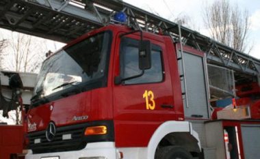 Përfshihet nga zjarri lokali në Vlorë, dyshimet e para
