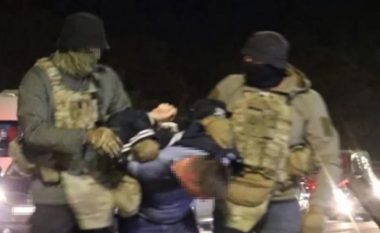 Parandalohet atentati ndaj Zelenskyt, pjesëtarët e inteligjencës ukrainase arrestojnë agjentët rusë – planifikonin rrëmbimin dhe vrasjen e tij
